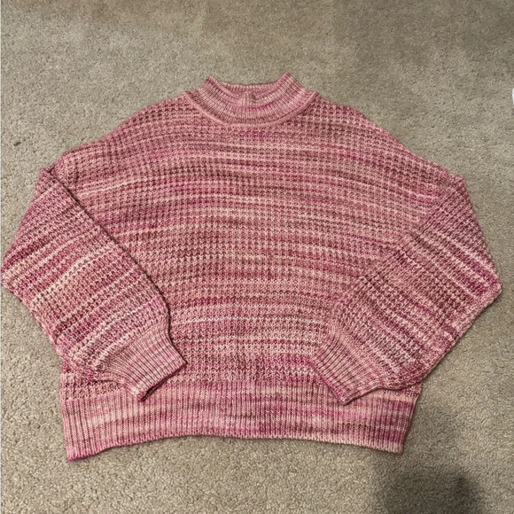 Gap pink thick Valentine’s Day sweater - Picture 1 of 3